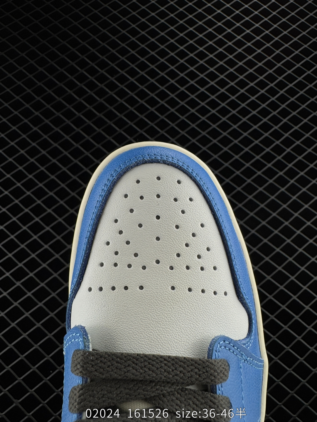 Air Jordan 1 Low “Black Toe”